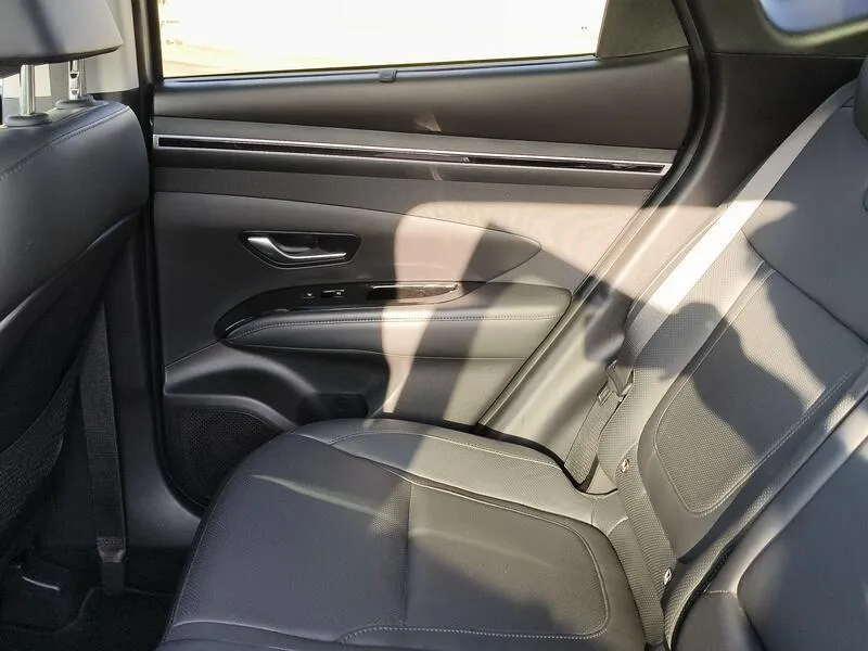 Hyundai Tucson 1.6 T-GDi Style - foto 31