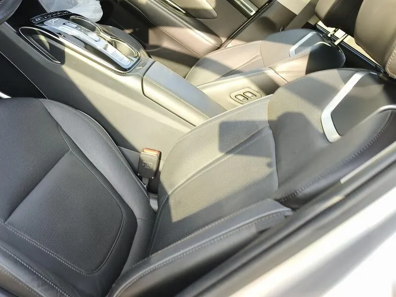 Hyundai Tucson 1.6 T-GDi Style - foto 30