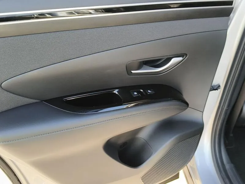 Hyundai Tucson 1.6 T-GDi Style - foto 34