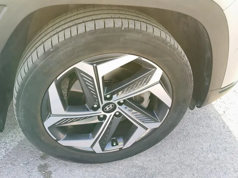 Hyundai Tucson 1.6 T-GDi Style - foto 42
