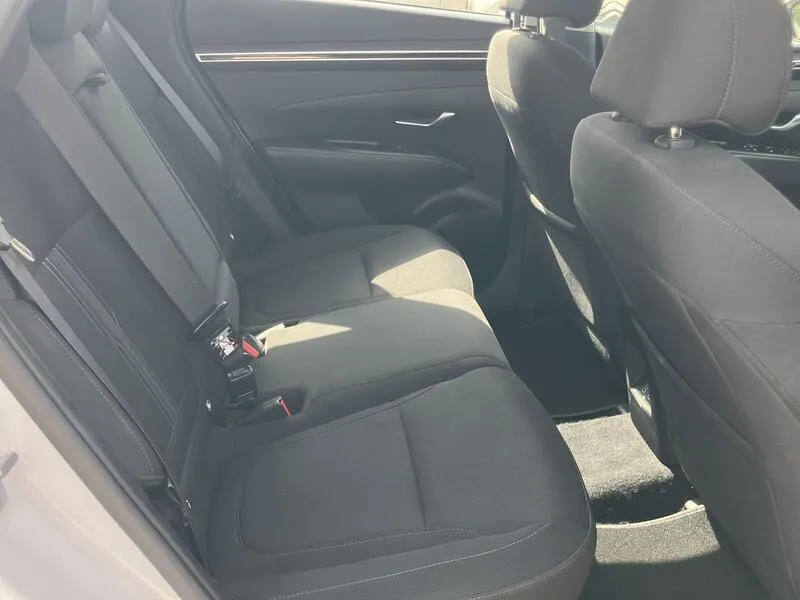 Hyundai Tucson 1.6 T-GDi Maxx - foto 32