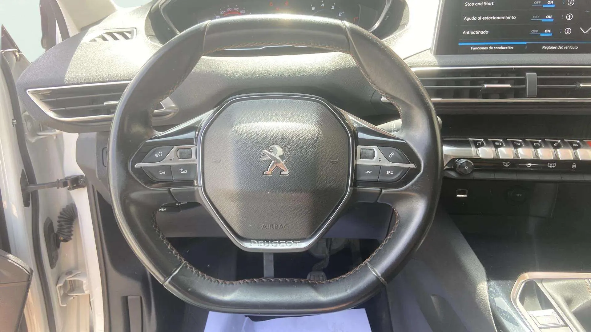 Peugeot 3008 1.2 PureTech Active - foto 13