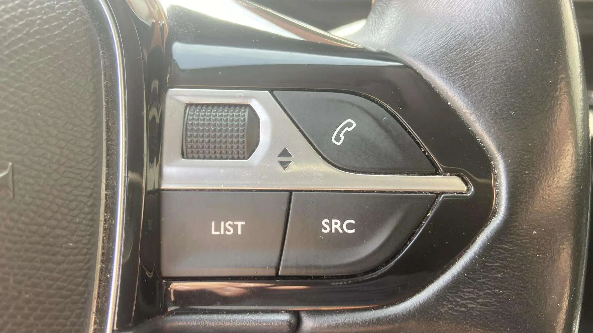 Peugeot 3008 1.2 PureTech Active - foto 15