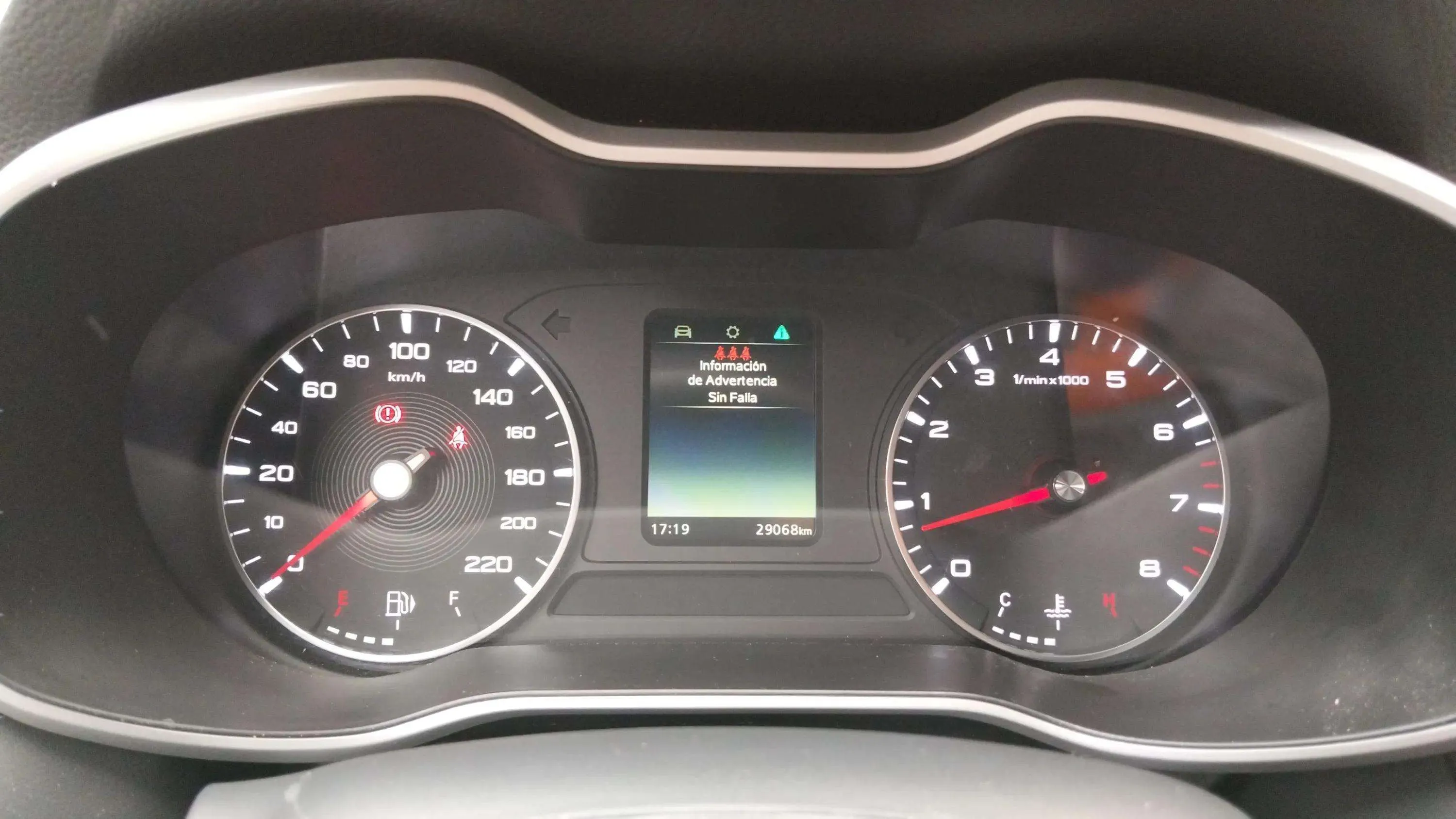 MG ZS 1.5 Comfort - foto 13