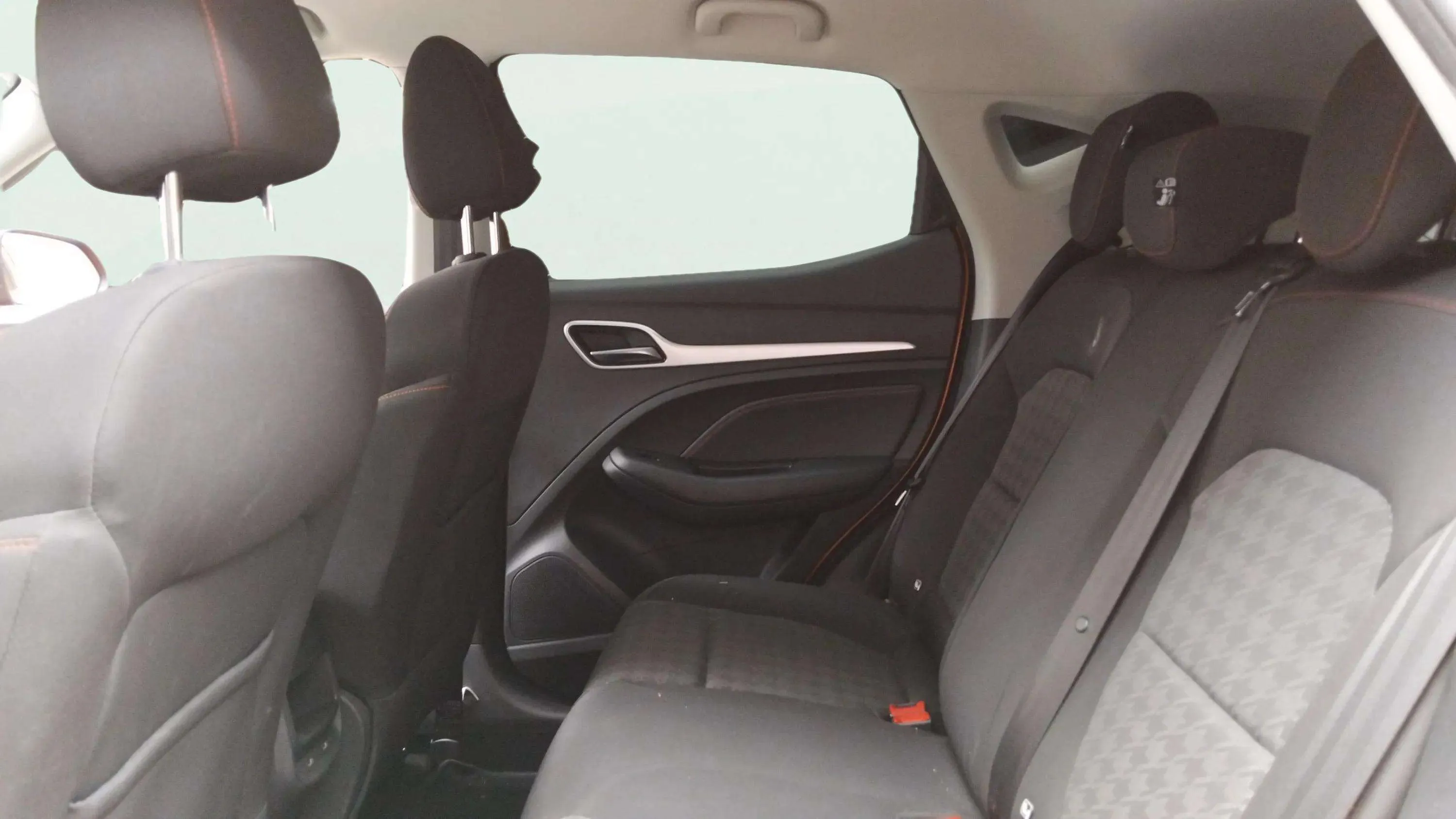 MG ZS 1.5 Comfort - foto 11