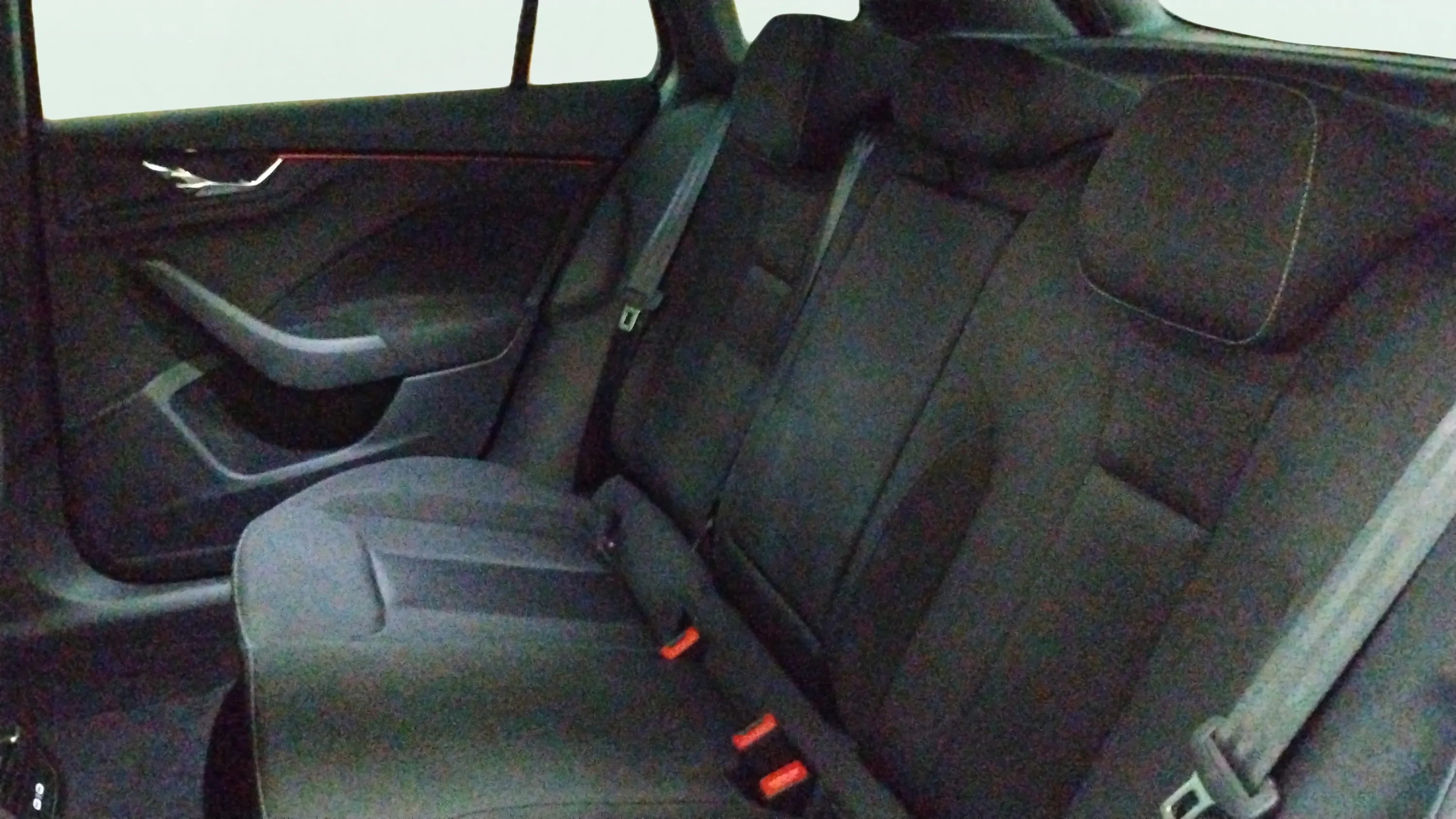 Škoda Kamiq 1.0 TSI Sport - foto 26