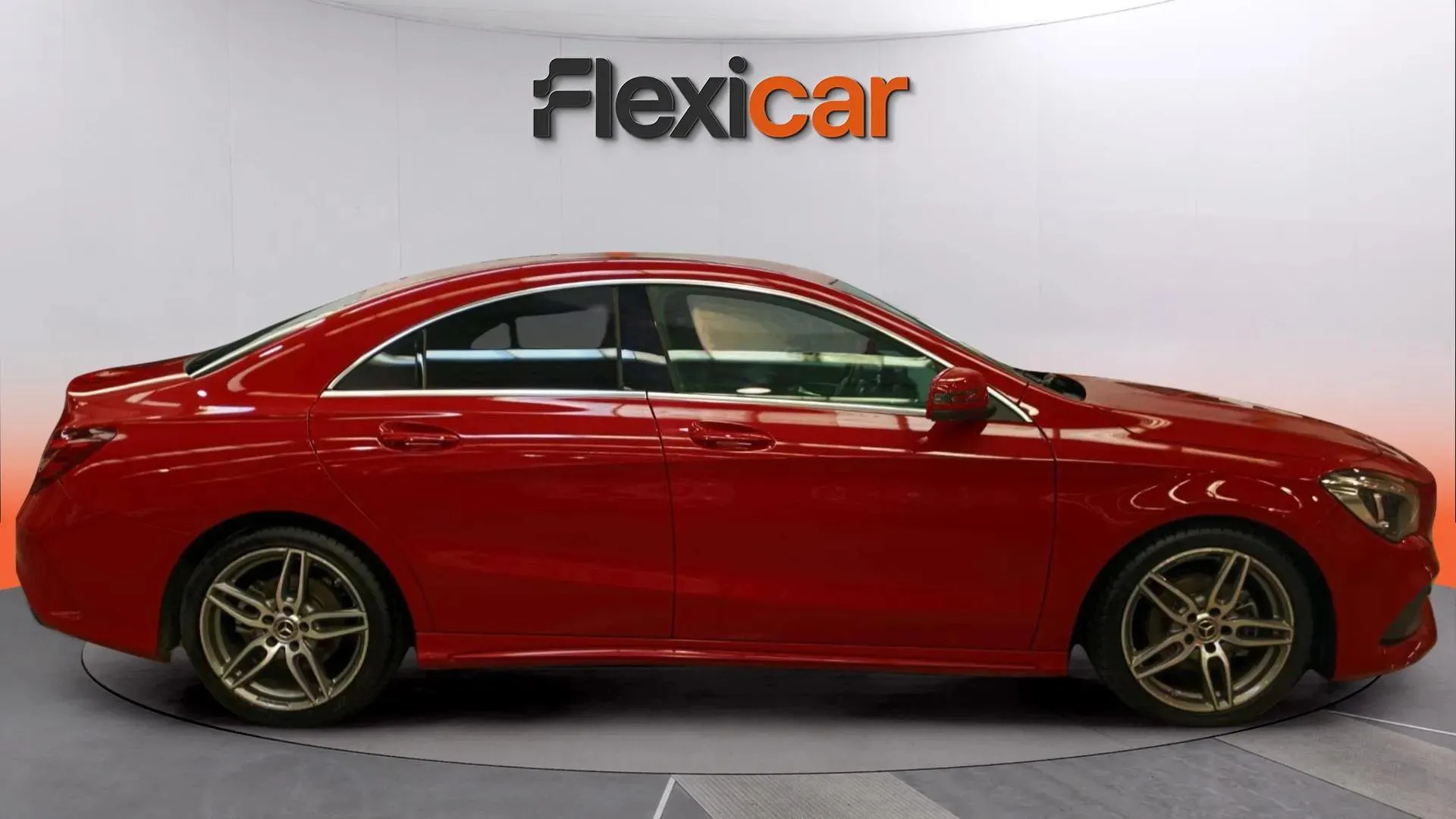 Mercedes-Benz CLA 200 d - foto 8