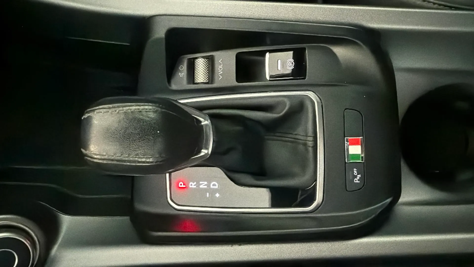 Alfa Romeo Tonale 1.5 MHEV Gasolina Sprint FWD - foto 17