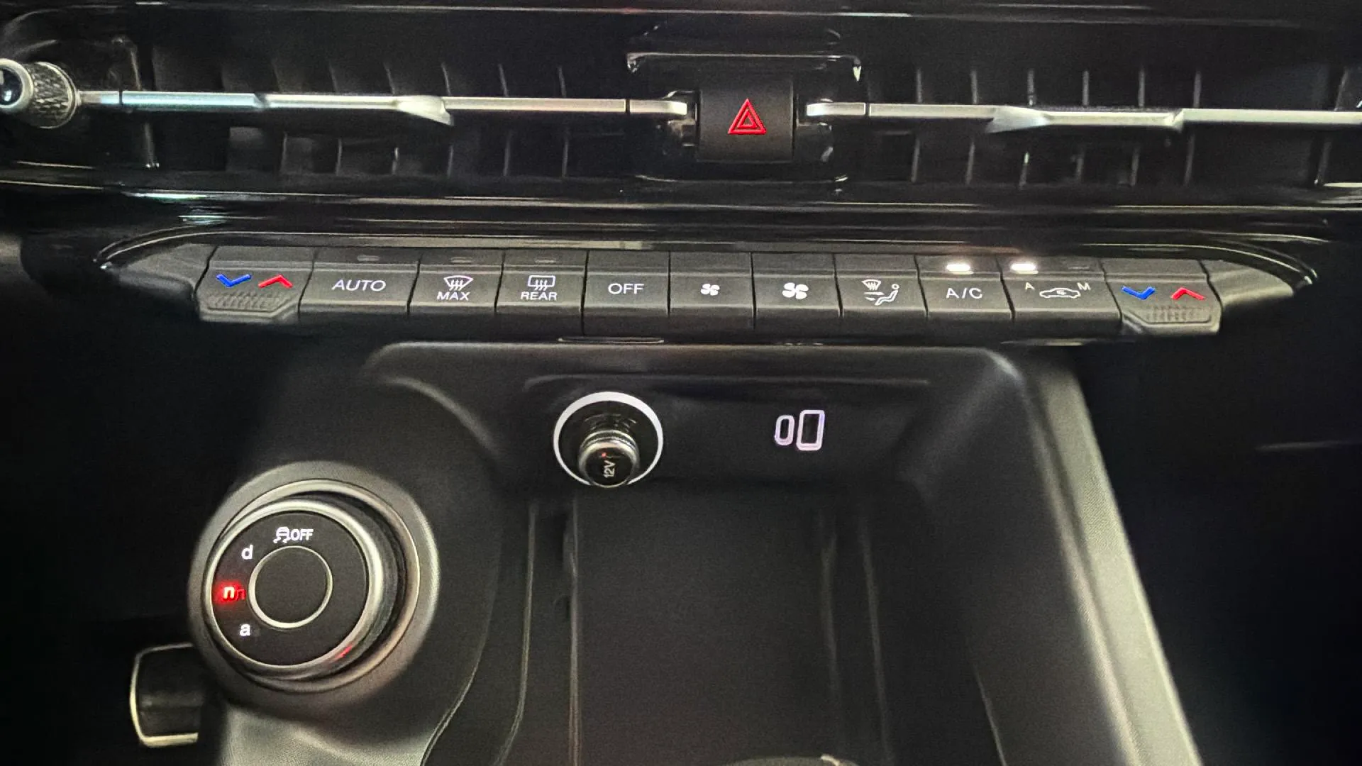 Alfa Romeo Tonale 1.5 MHEV Gasolina Sprint FWD - foto 18
