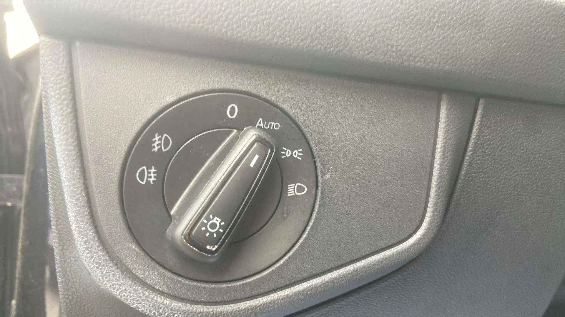 Volkswagen Taigo R-Line 1.0 TSI DSG - foto 21