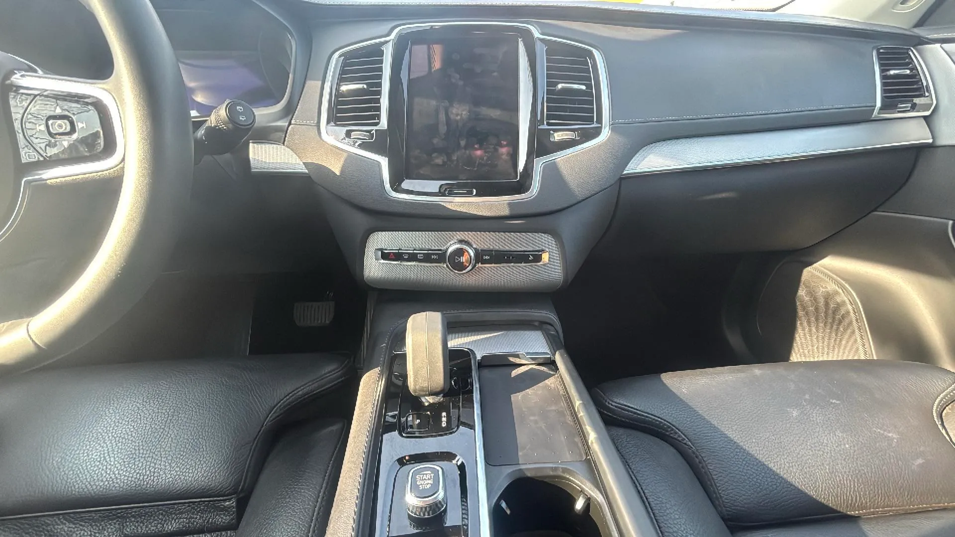 Volvo XC90 2.0 B5 D AWD Core - foto 9