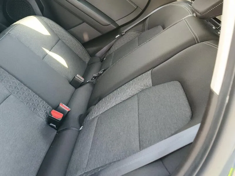 Renault Captur TCe Equilibre - foto 32