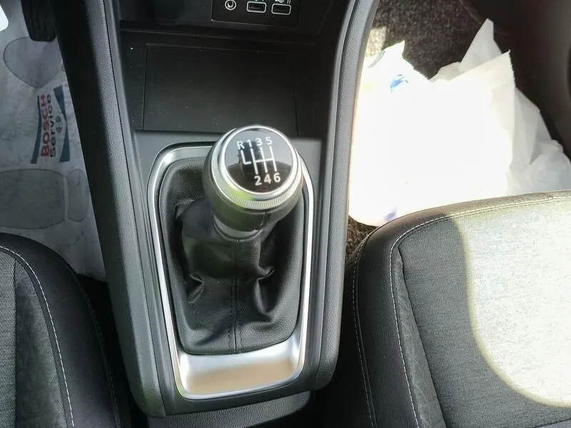 Renault Captur TCe Equilibre - foto 13