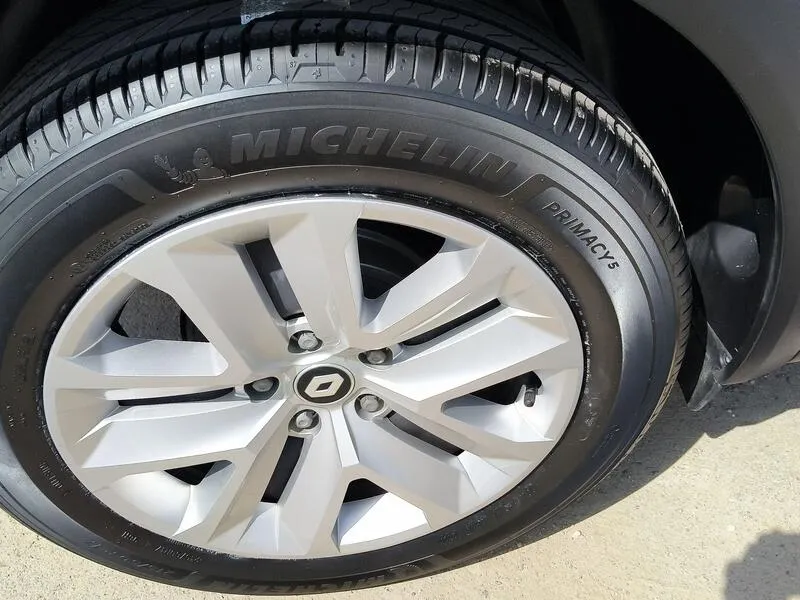 Renault Captur TCe Equilibre - foto 38