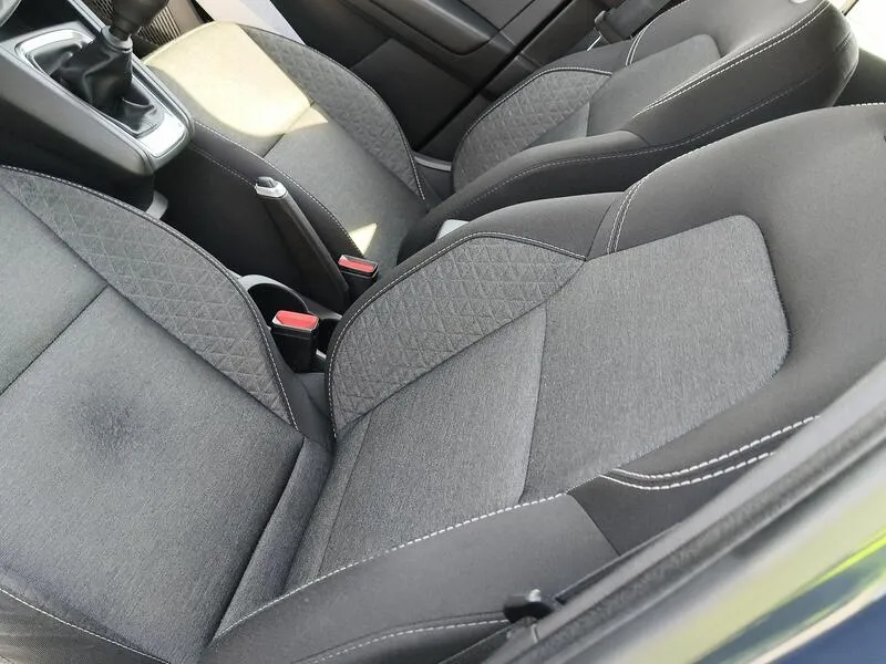Renault Captur TCe Equilibre - foto 29