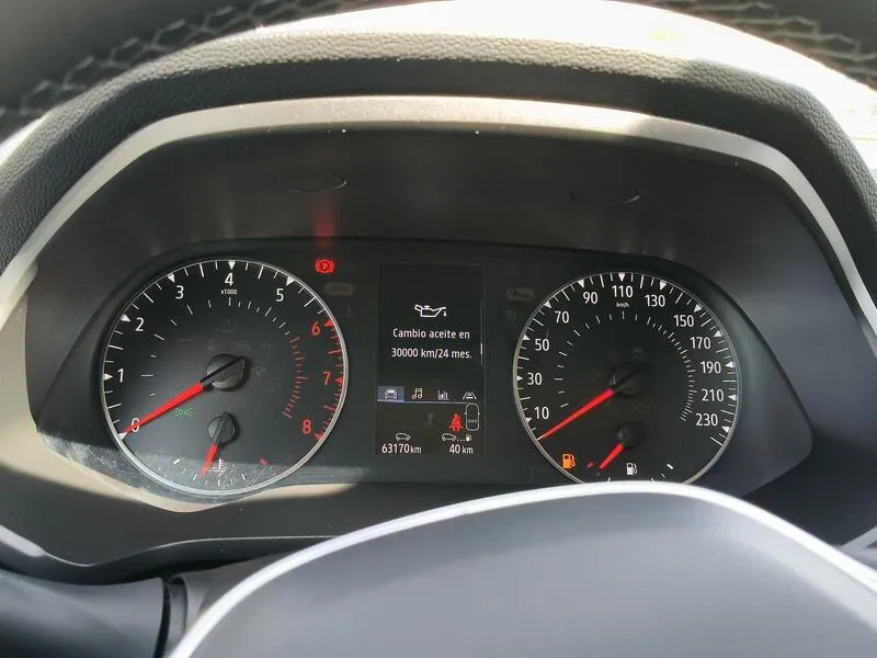 Renault Captur TCe Equilibre - foto 17
