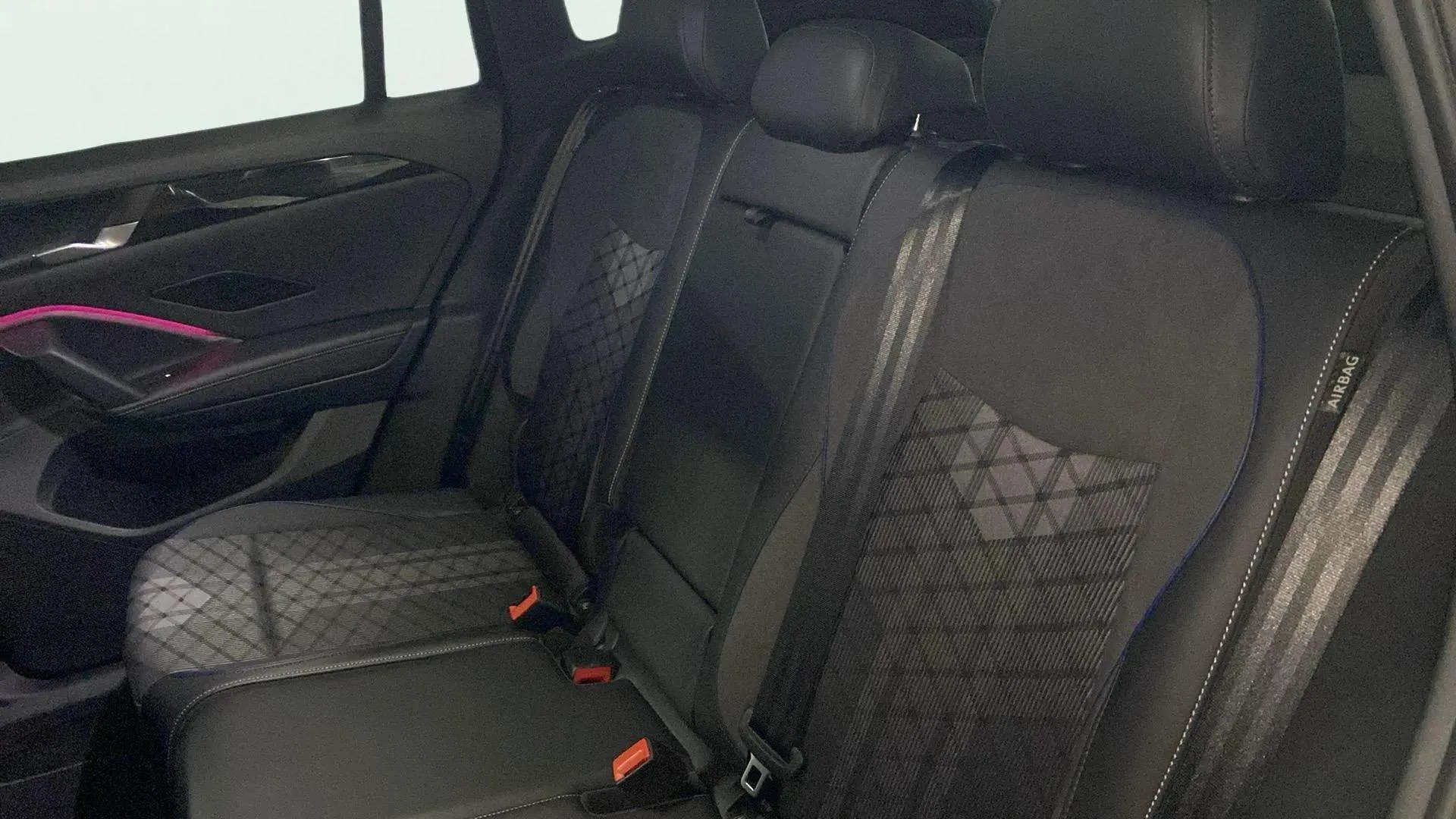Volkswagen Tiguan R-Line 2.0 TDI DSG - foto 20