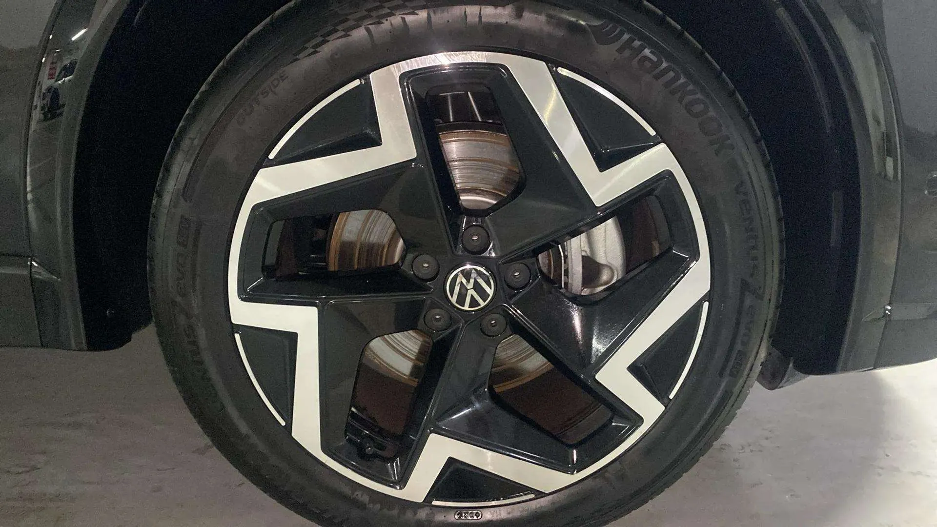 Volkswagen Tiguan R-Line 2.0 TDI DSG - foto 26
