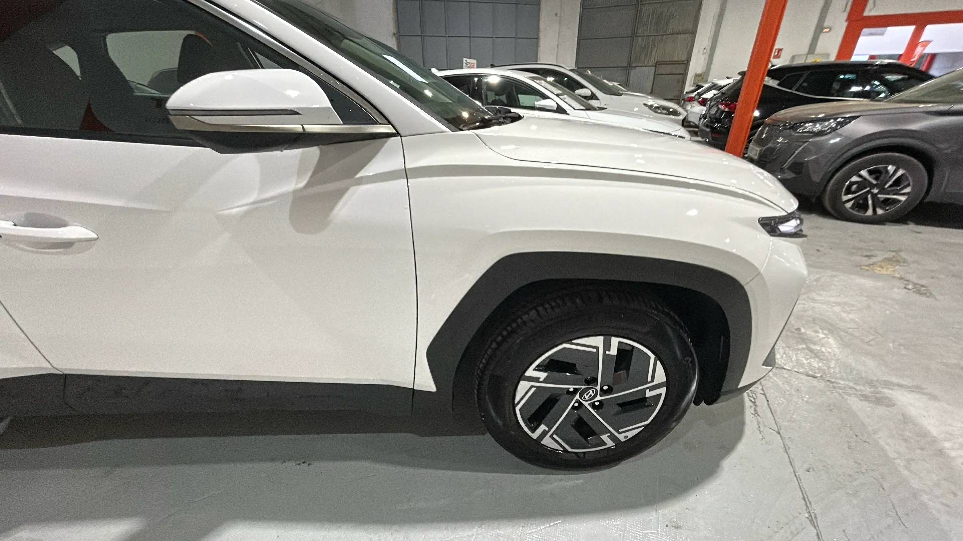 Hyundai Tucson 1.6 CRDi 48V Maxx DCT - foto 24