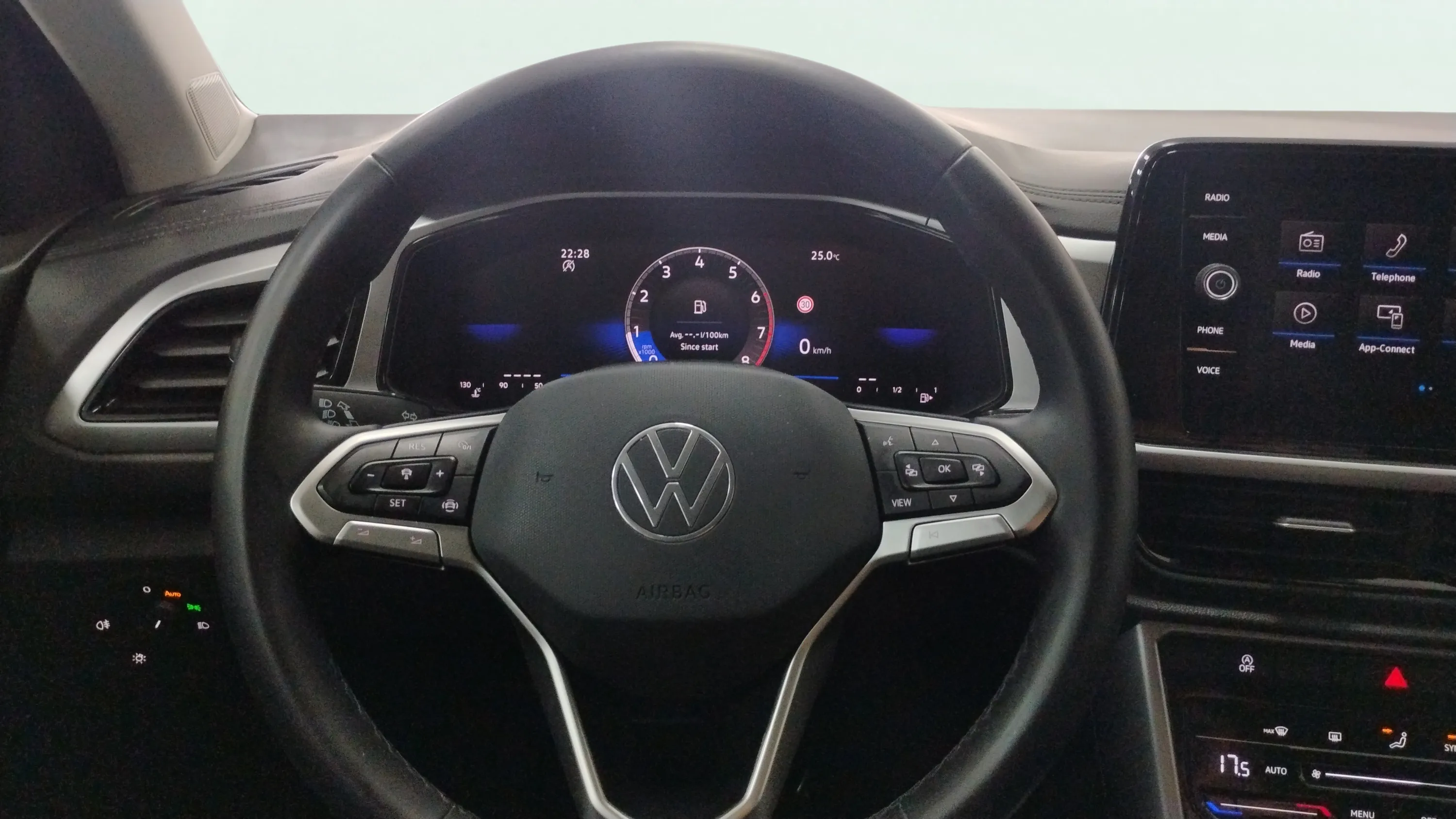 Volkswagen T-Roc "Más" 1.0 TSI - foto 12