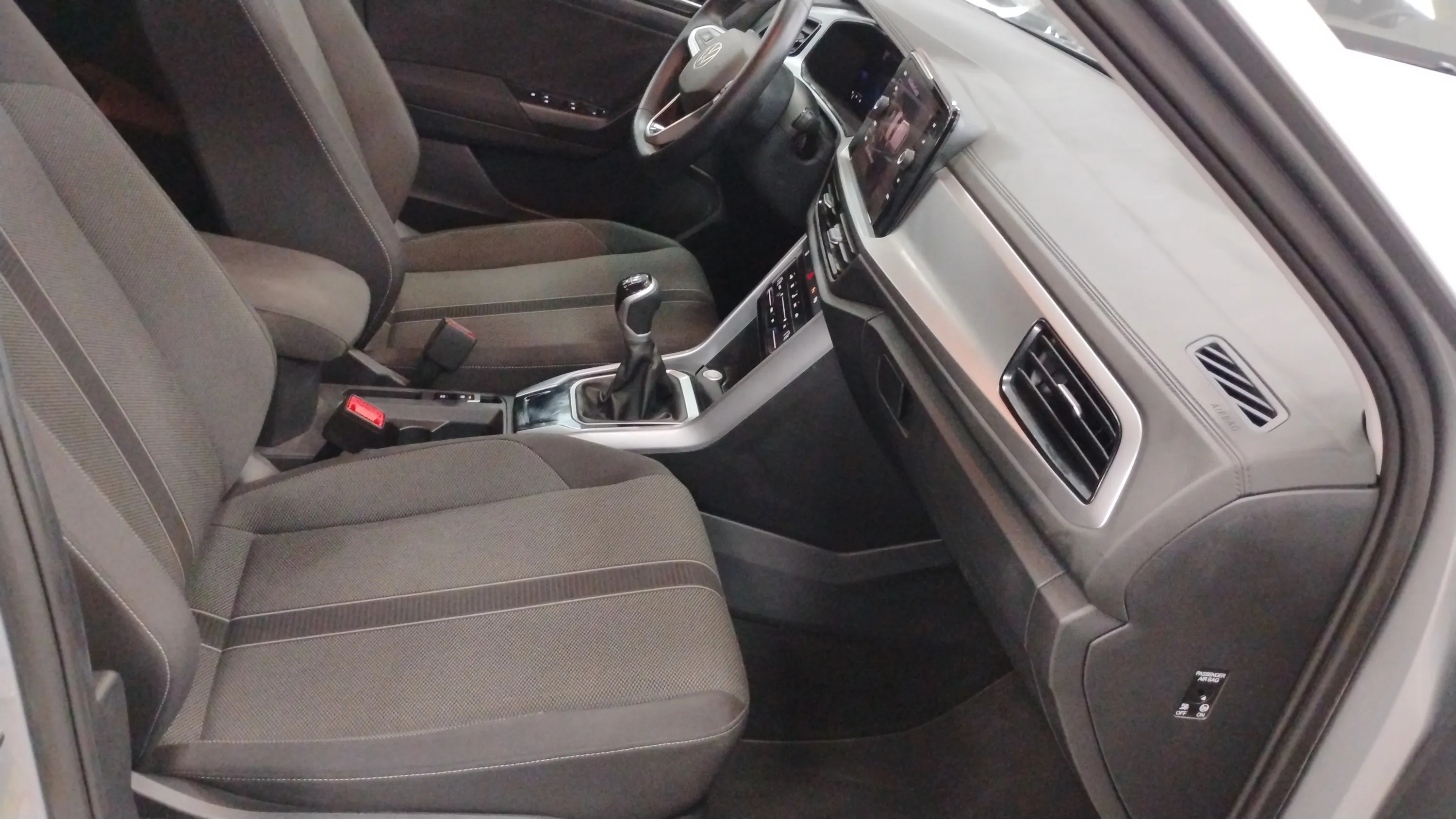 Volkswagen T-Roc "Más" 1.0 TSI - foto 15