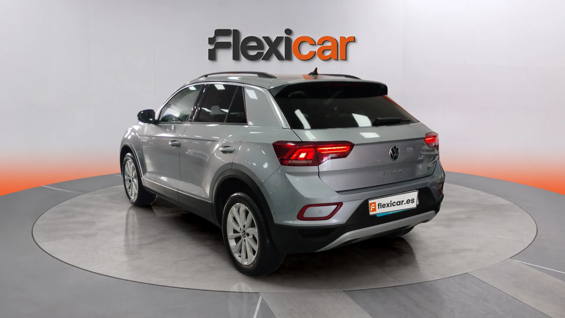 Volkswagen T-Roc "Más" 1.0 TSI - foto 4