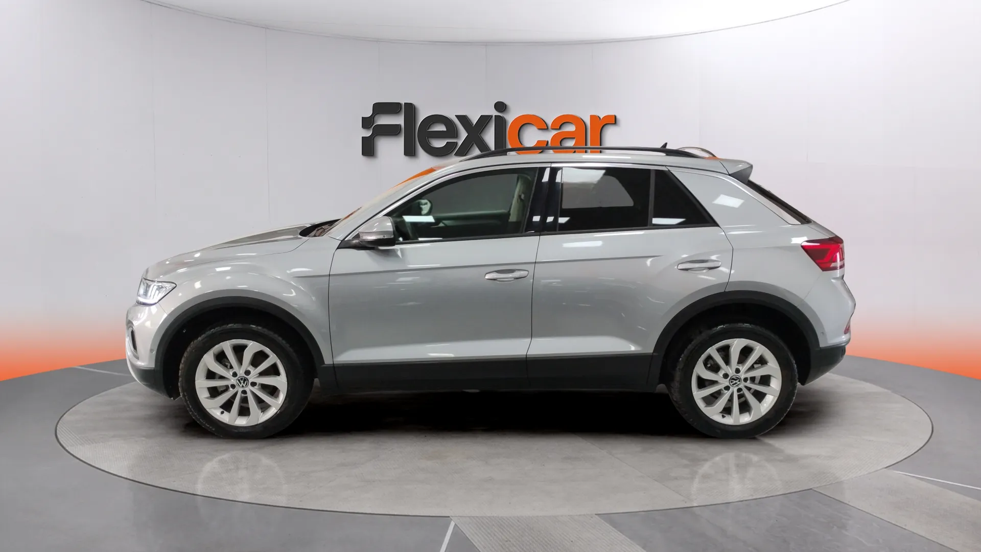 Volkswagen T-Roc "Más" 1.0 TSI - foto 3