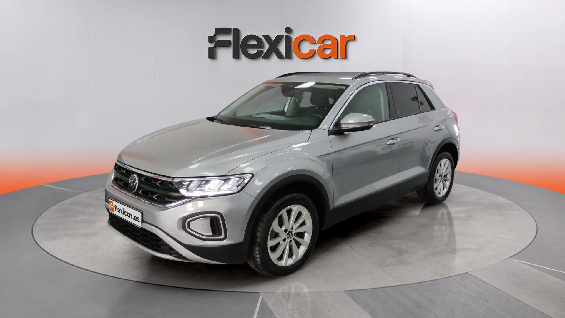 Volkswagen T-Roc "Más" 1.0 TSI - foto 2