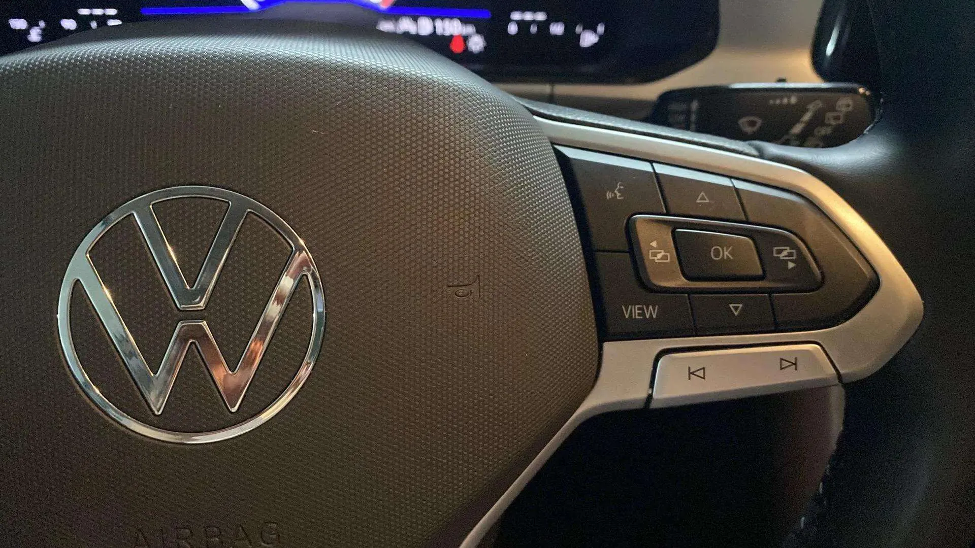 Volkswagen T-Roc "Más" 1.0 TSI - foto 12