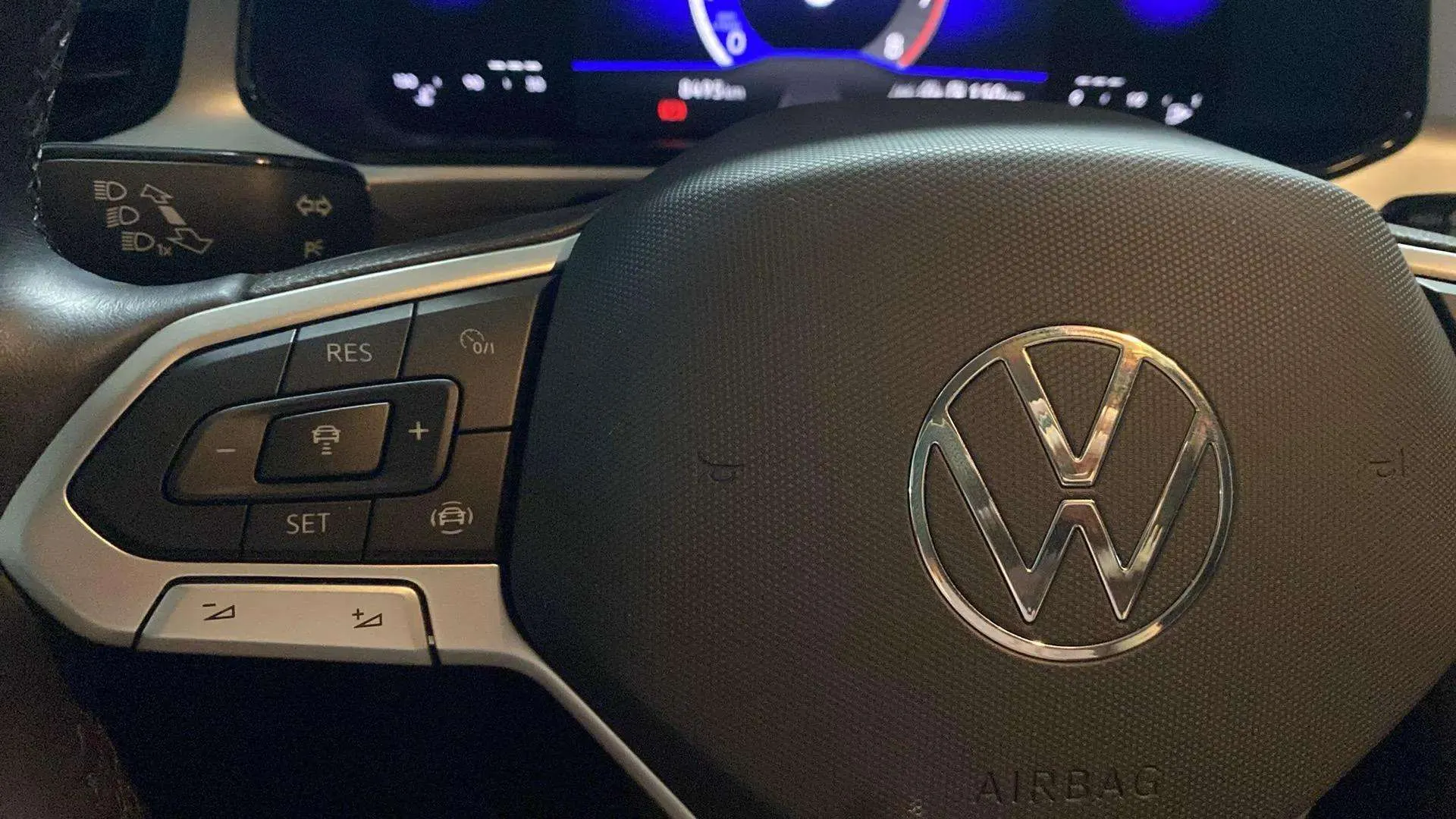Volkswagen T-Roc "Más" 1.0 TSI - foto 11
