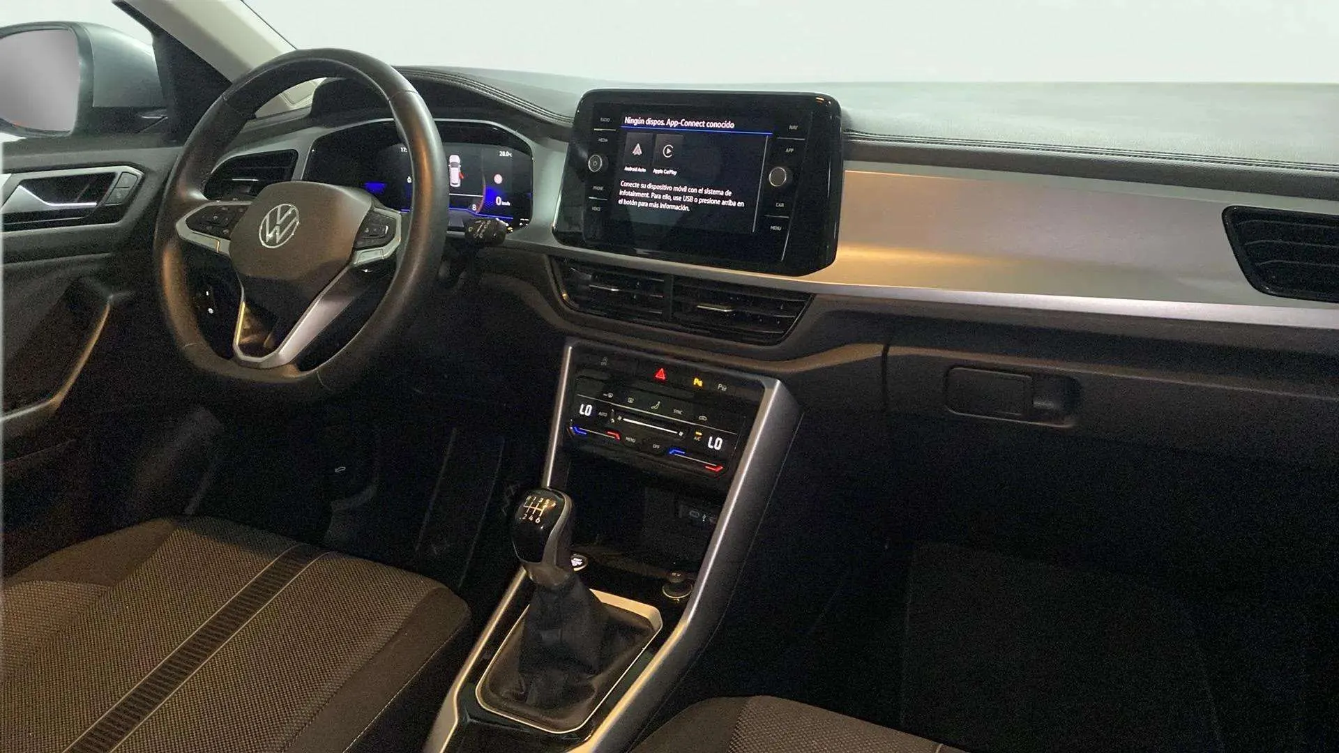 Volkswagen T-Roc "Más" 1.0 TSI - foto 29