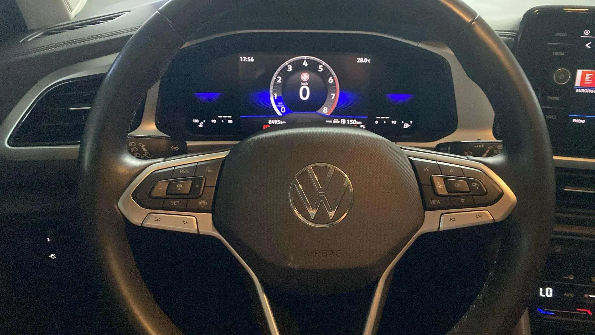 Volkswagen T-Roc "Más" 1.0 TSI - foto 10
