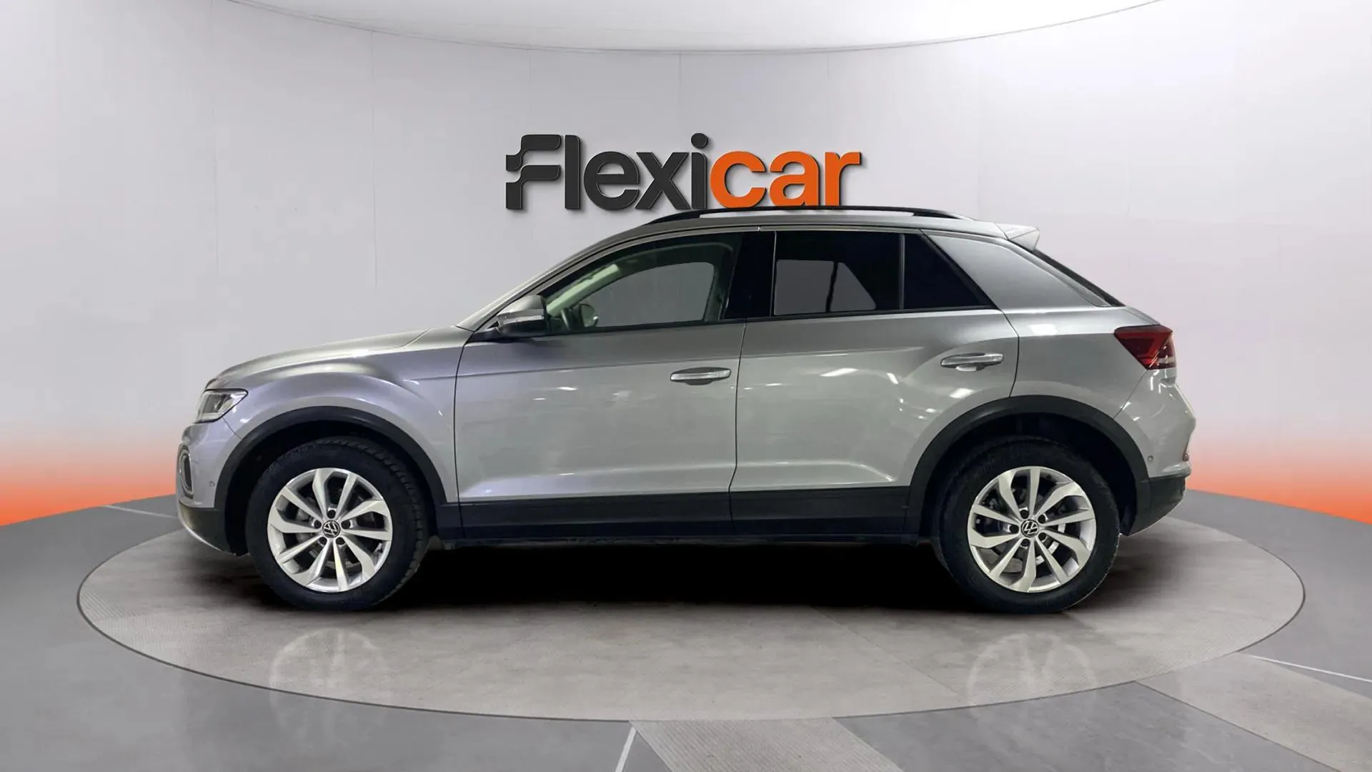 Volkswagen T-Roc "Más" 1.0 TSI - foto 4