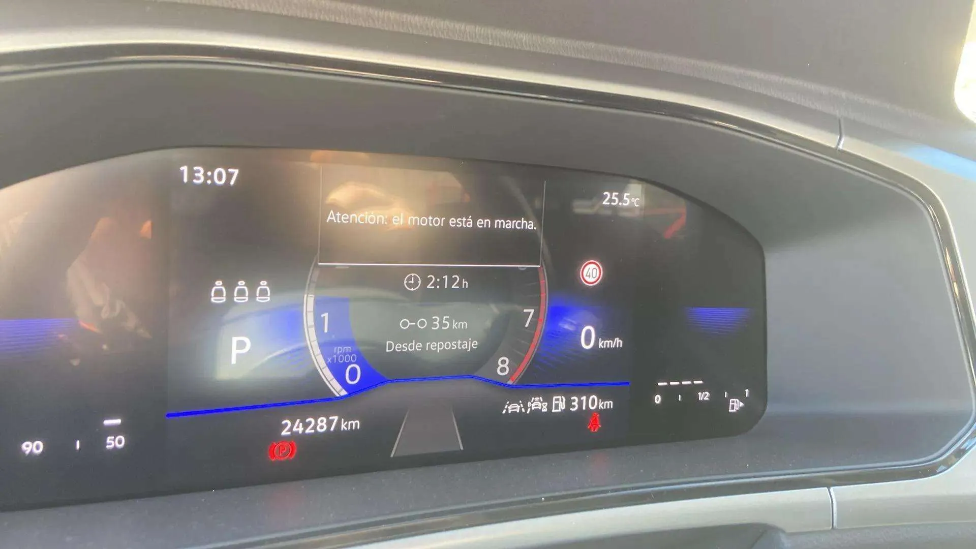 Volkswagen T-Roc "más" 1.5 TSI DSG - foto 19