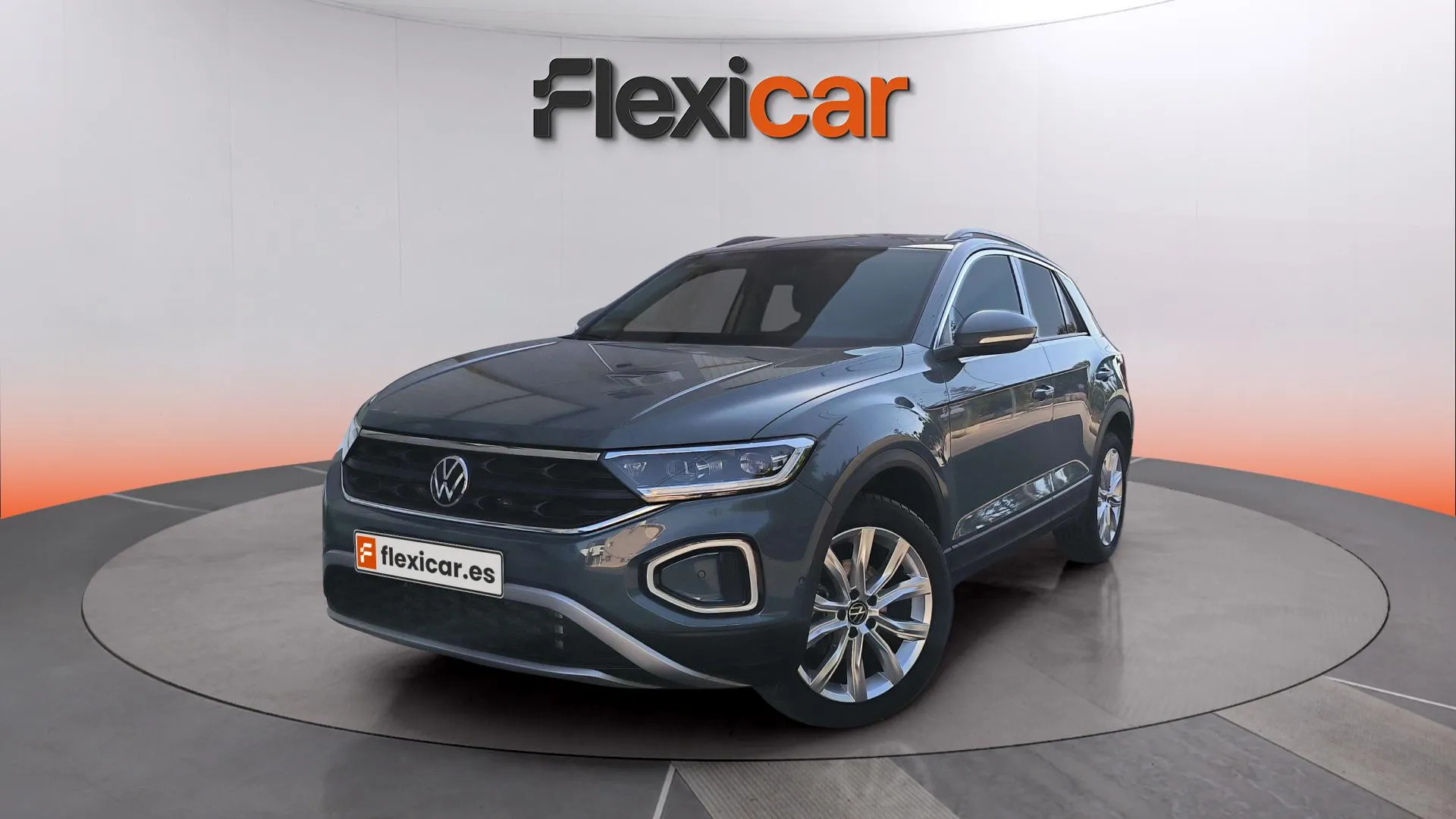 Volkswagen T-Roc "más" 1.5 TSI DSG - foto 3