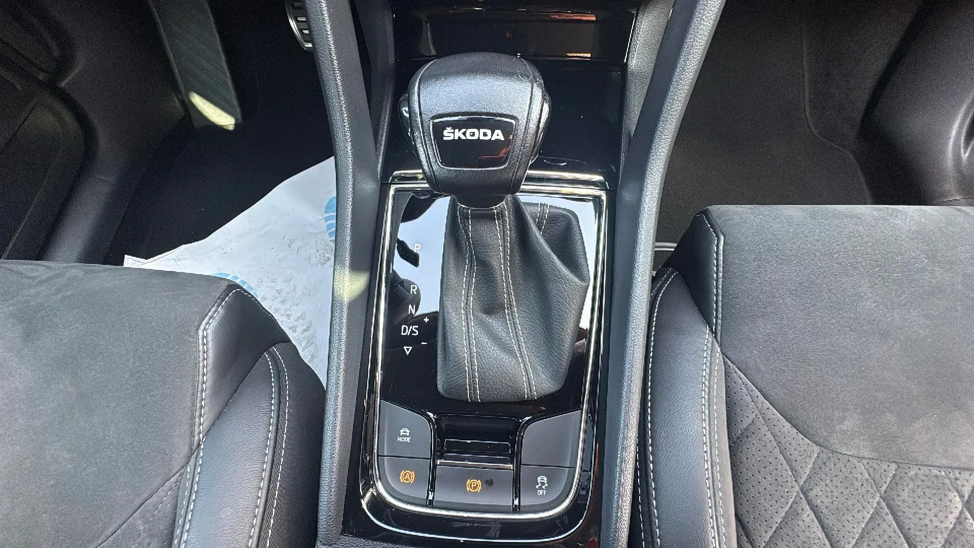 Škoda Kodiaq 1.5 TSI DSG 4x2 Sportline - foto 17