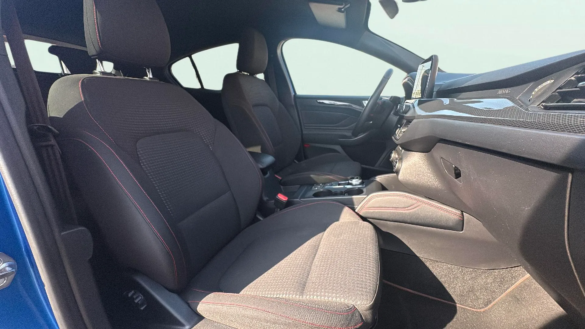 Ford Focus 1.5 EcoBoost ST-Line - foto 14