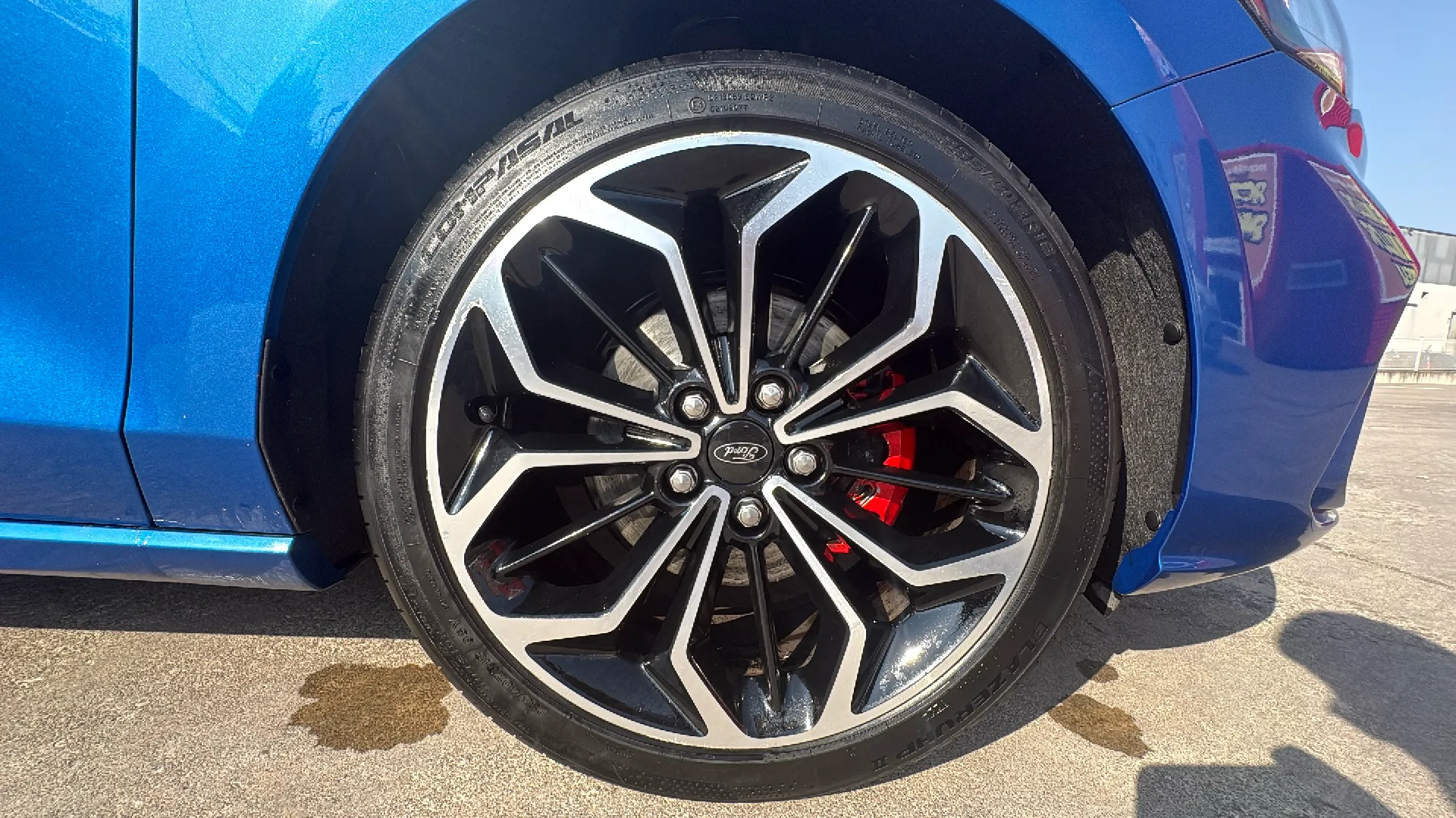 Ford Focus 1.5 EcoBoost ST-Line - foto 18