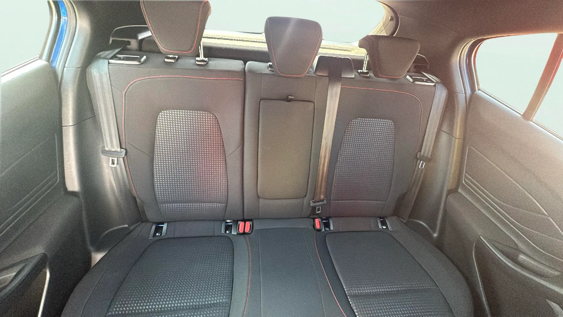 Ford Focus 1.5 EcoBoost ST-Line - foto 16