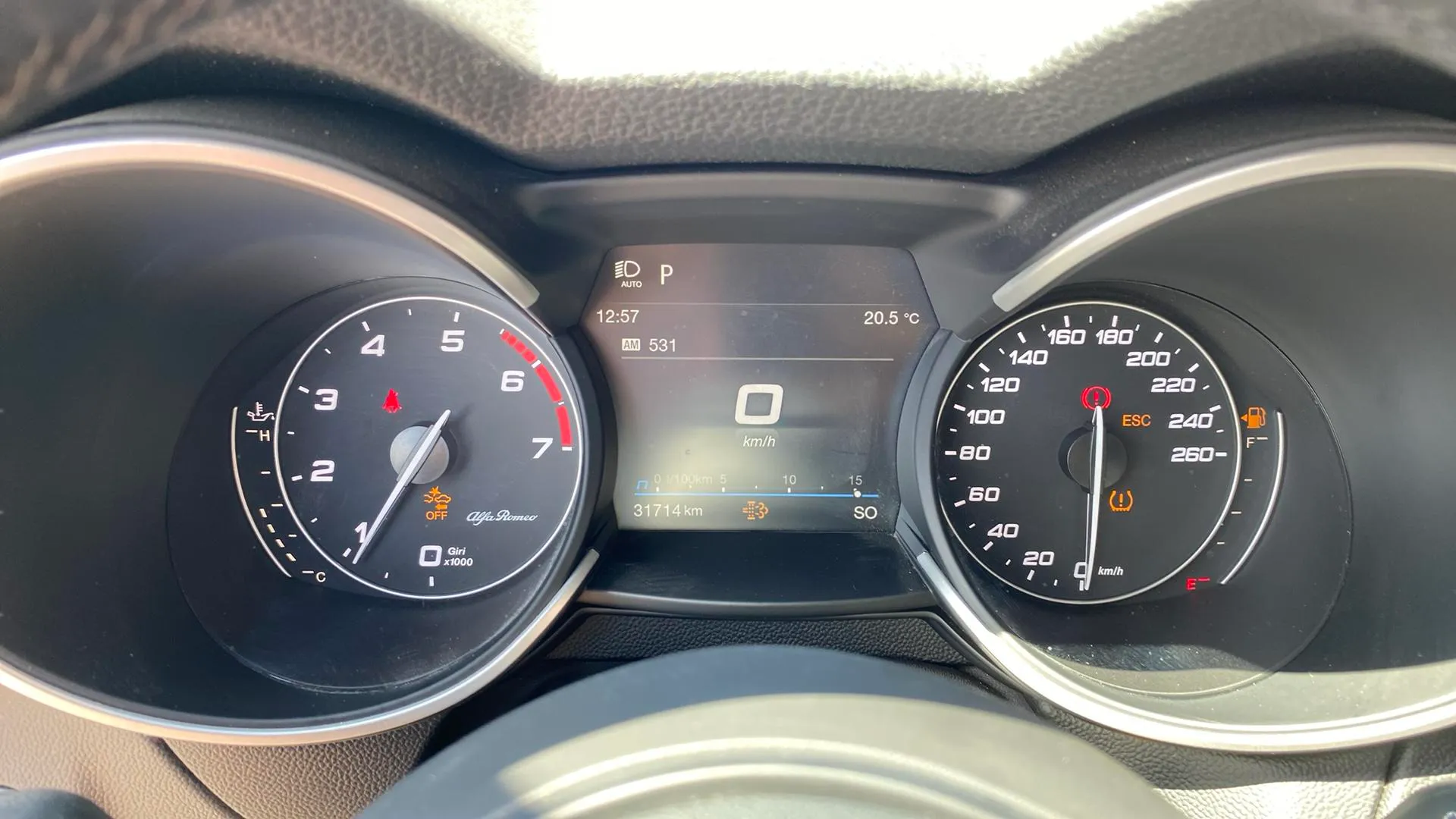 Alfa Romeo Stelvio 2.0 Gasolina Sprint+ Q4 - foto 17