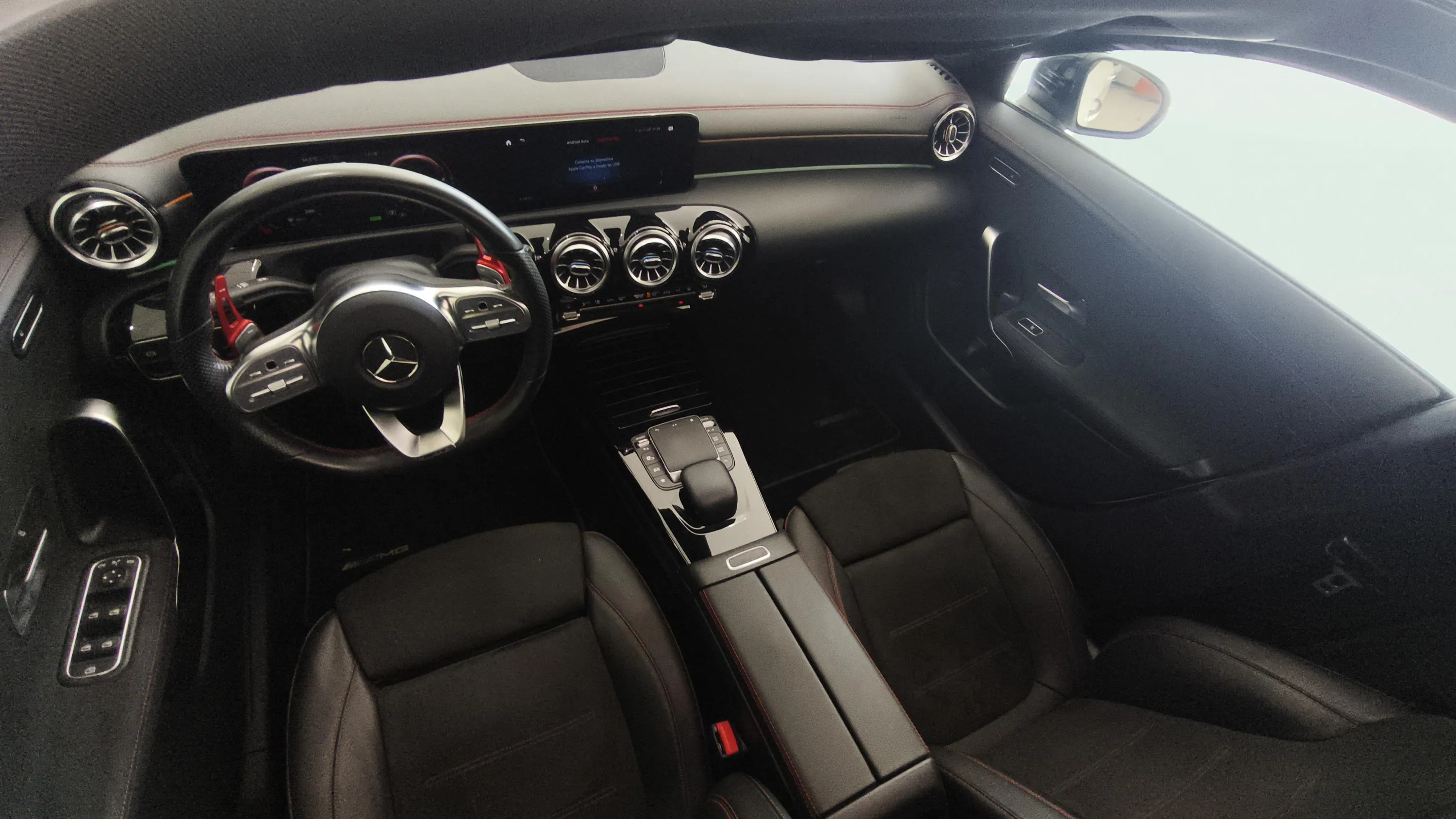 Mercedes-Benz CLA 250 e - foto 8
