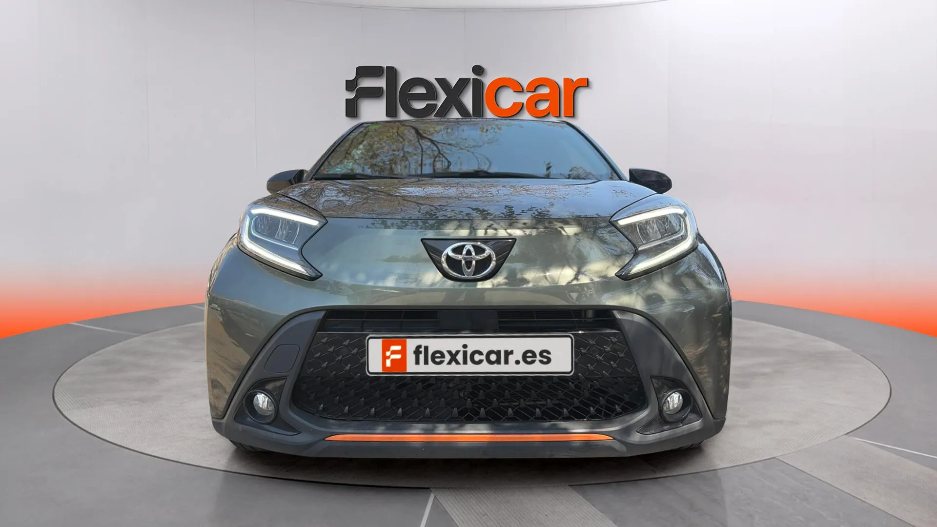 Toyota Aygo 1.0 70 x-play - foto 2