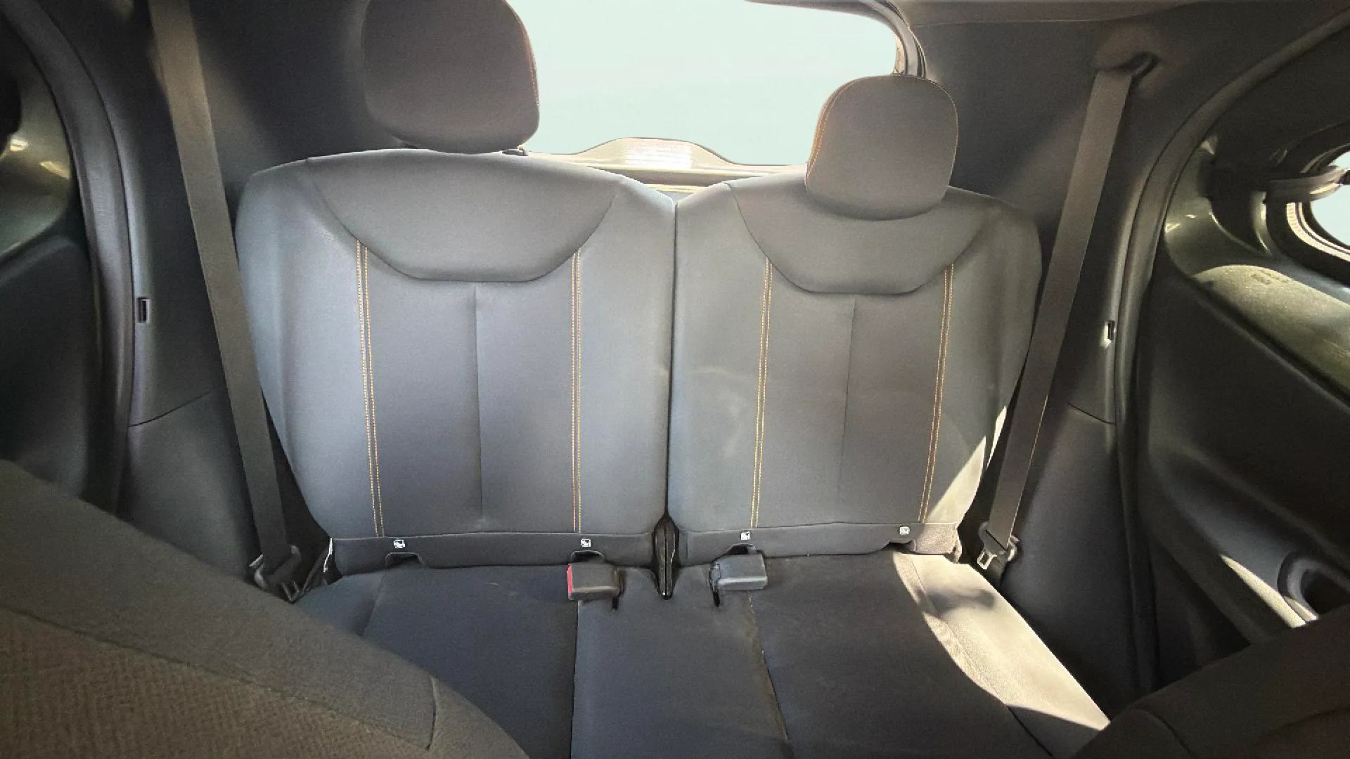 Toyota Aygo 1.0 70 x-play - foto 16