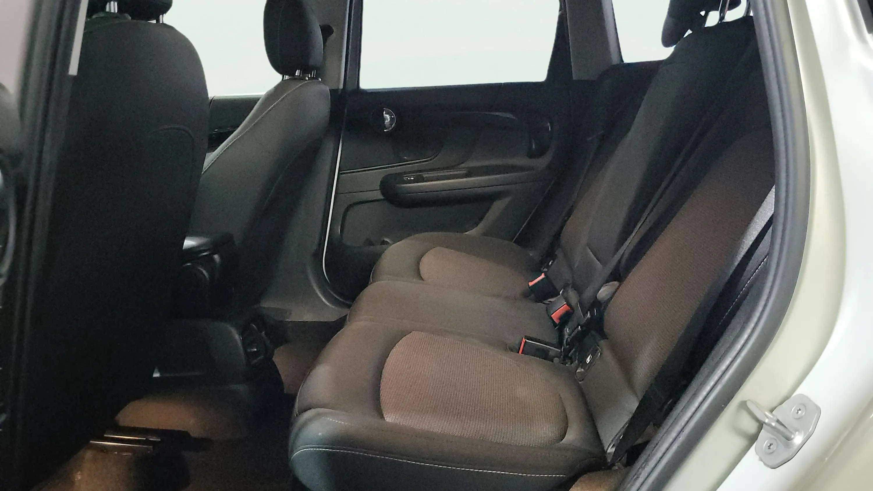 MINI Countryman Cooper S E ALL4 - foto 8