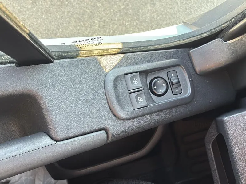Renault Master Furgon dCi - foto 18