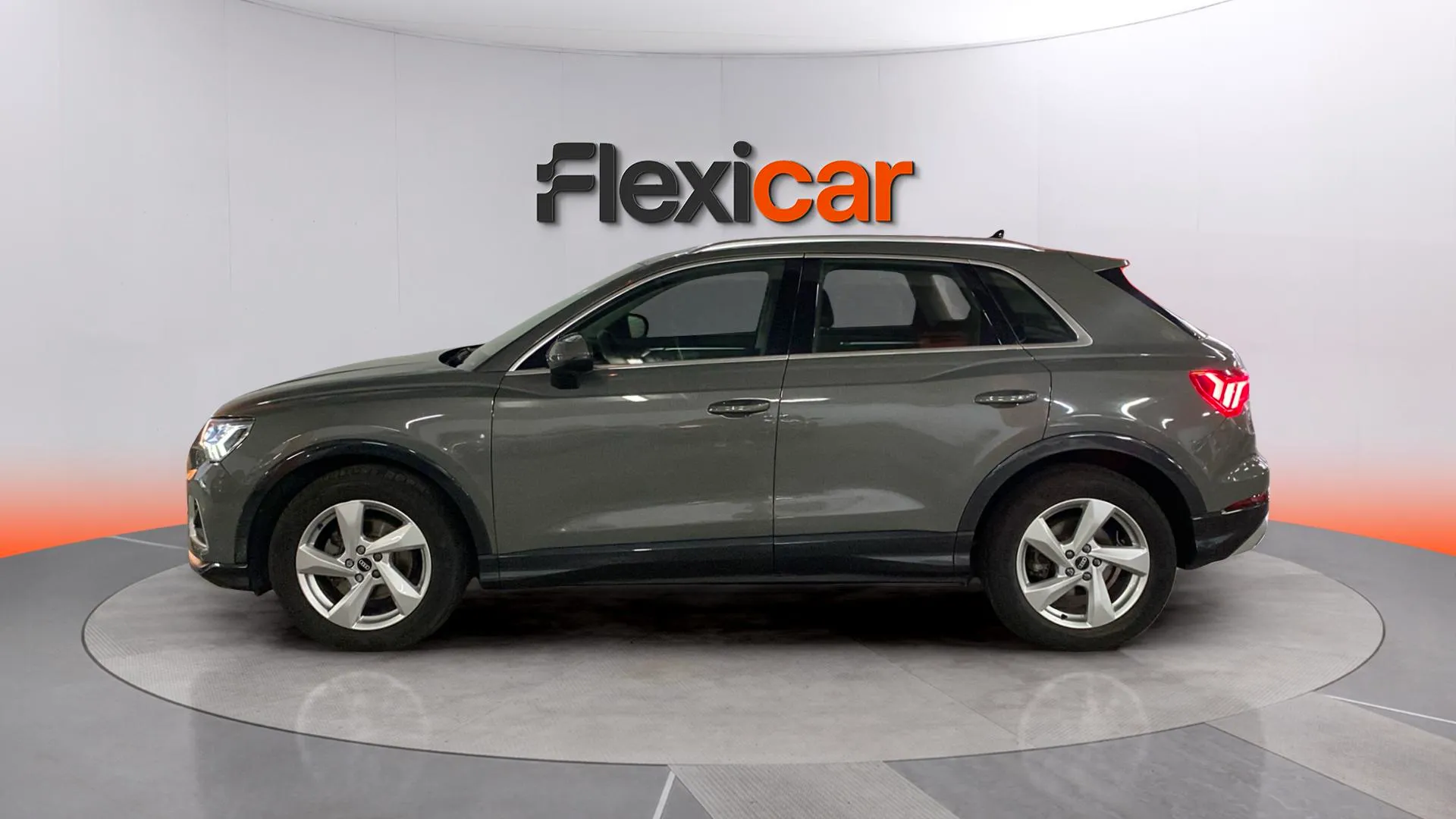 Audi Q3 Advanced 35 TDI S tronic - foto 4