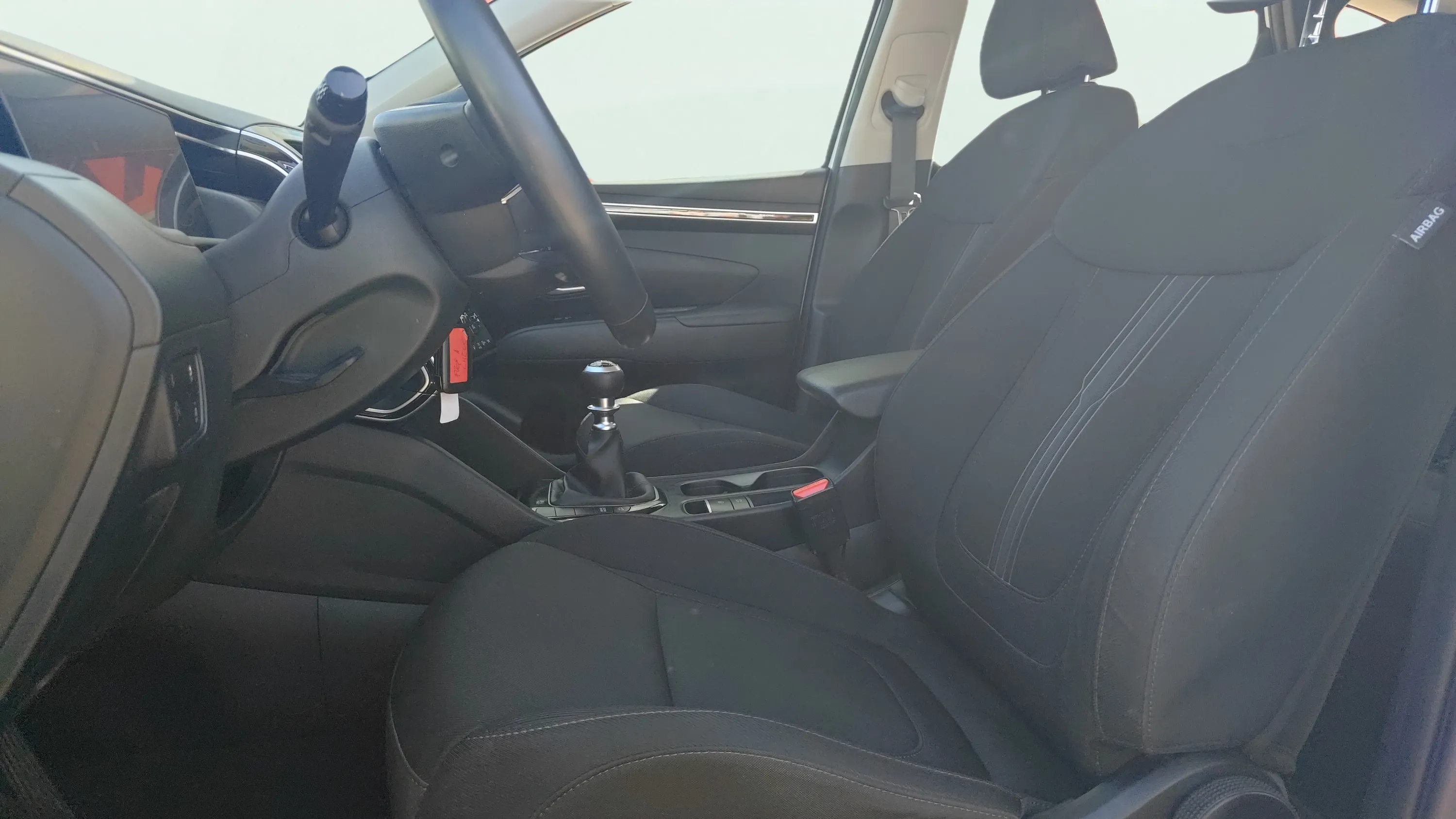 Hyundai Tucson 1.6 T-GDi 48V Maxx - foto 14