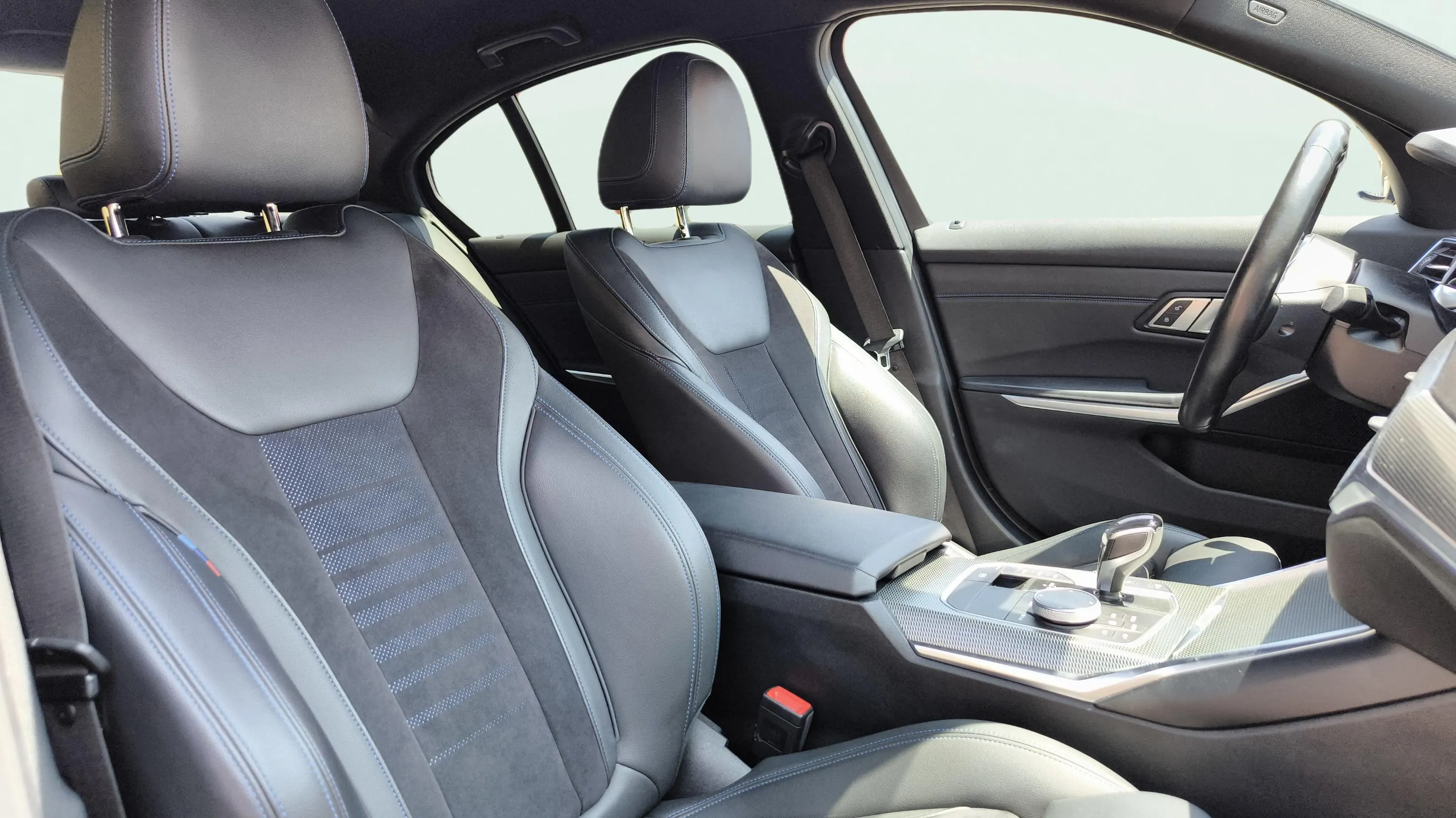 BMW Serie 3 318d - foto 13