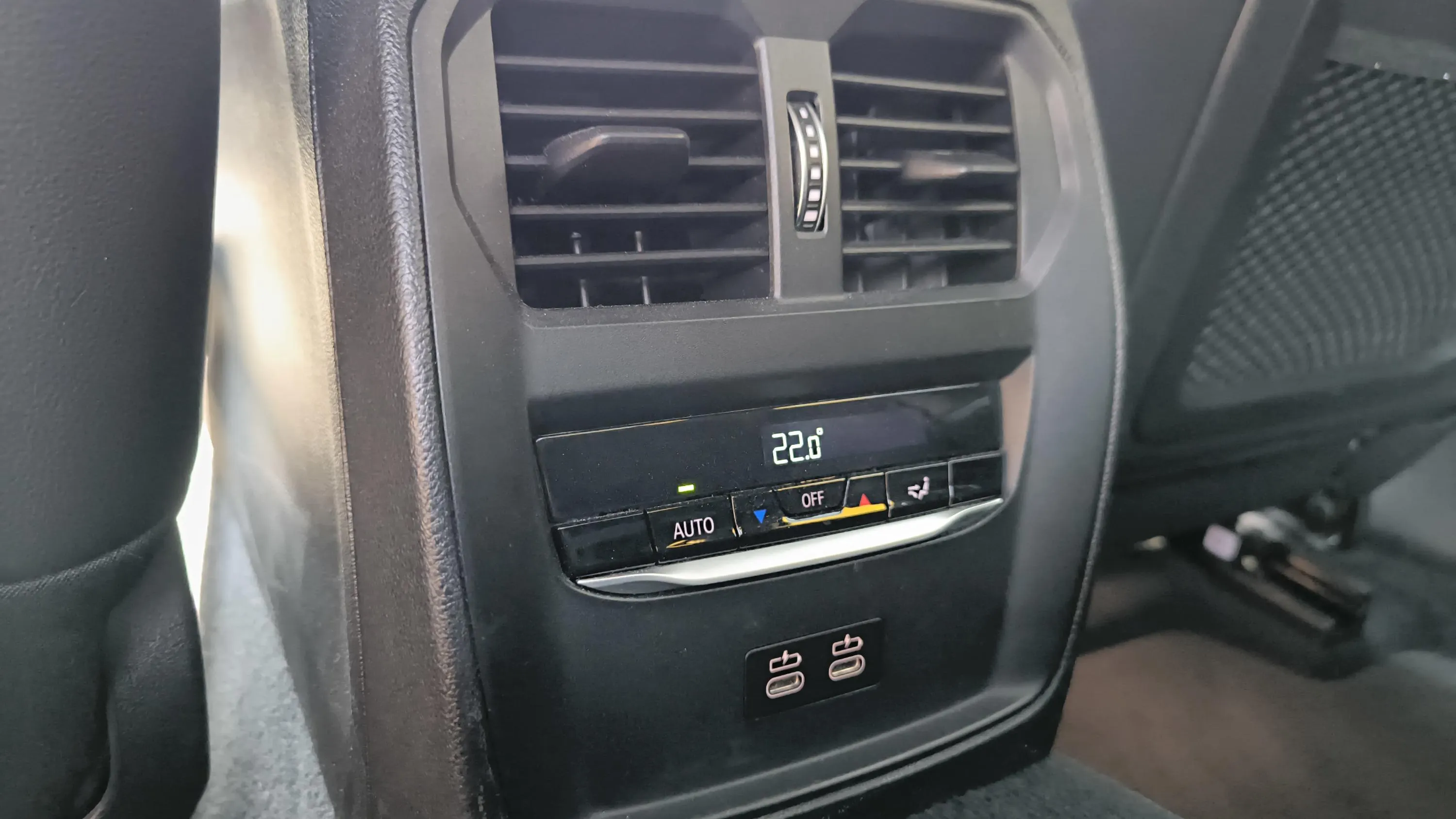 BMW Serie 3 318d - foto 37
