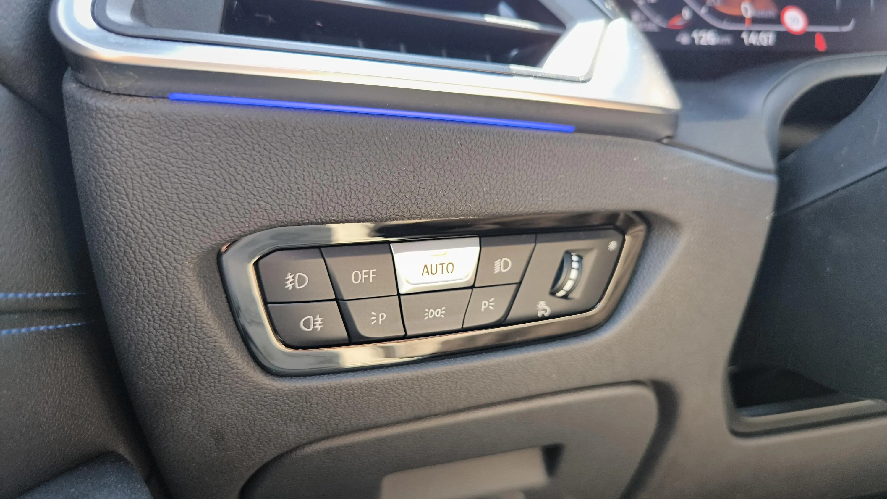 BMW Serie 3 318d - foto 47